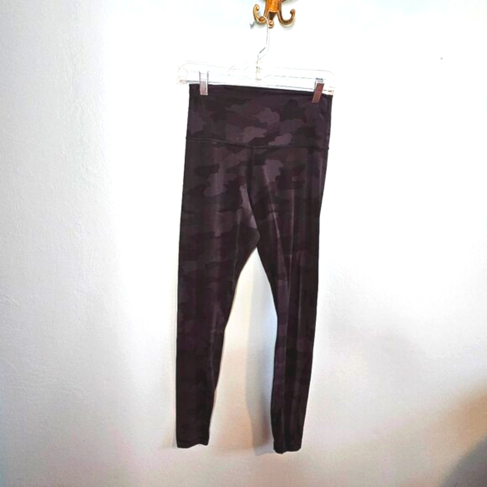 Lululemon Align High-Rise Pant 28" –Black Camo Multi – Size 6